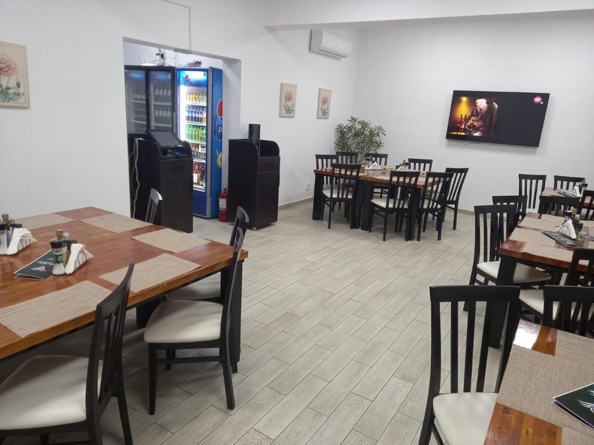 Antari Hotel Slatina  Esterno foto